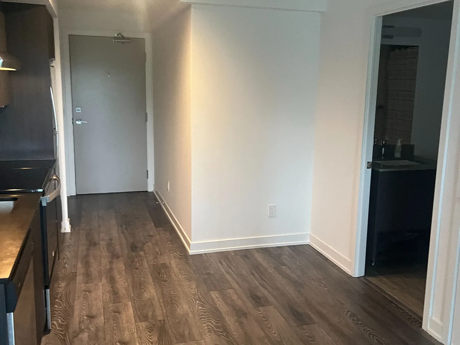 1 bed, $1,950 — Photo 3
