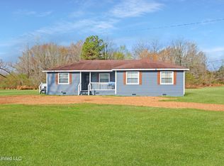 178 Charles Perry Rd, Senatobia, MS 38668
