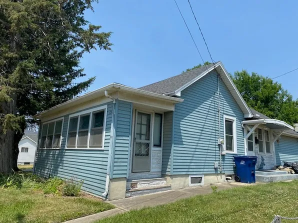 1365 6th St, La Salle, IL 61301