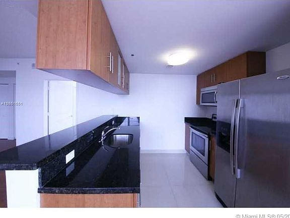 3rd image of 601 NE 23rd St #1805