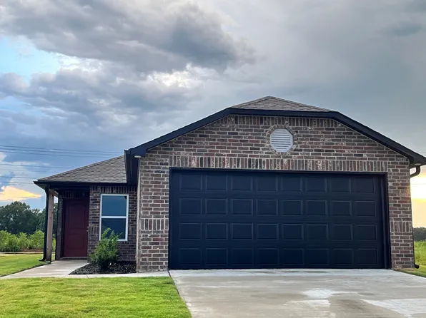 5707 Boone St, Jonesboro, AR 72404