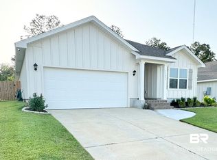 31451 Lyon Rd, Daphne, AL 36527
