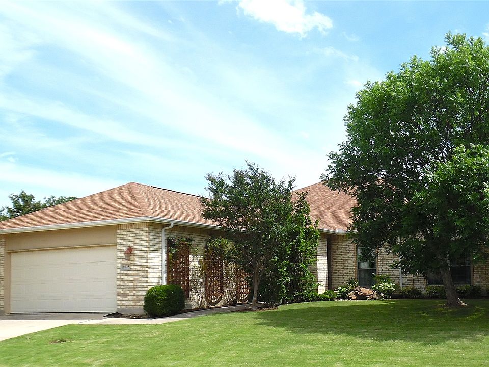 1st image of 8925 Crestview Dr