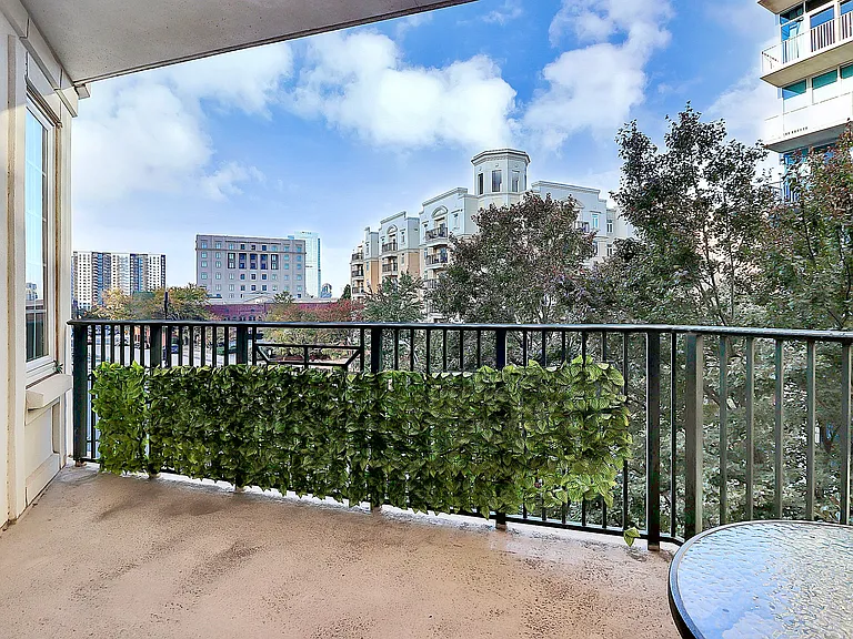 300 W 5th St #431 — Photo 23