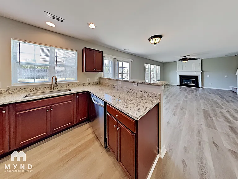 2707 Greylock Ct — Photo 4