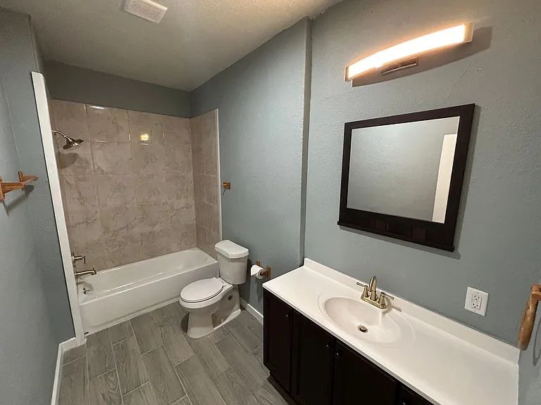 1245 Kayton Ave — Photo 19