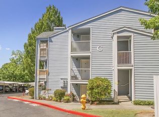 975 Aberdeen Ave NE APT C203, Renton, WA 98056