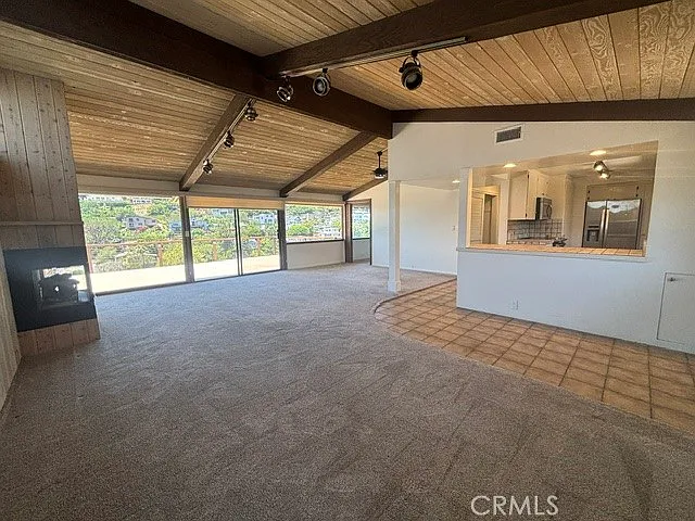 998 Oriole Dr — Photo 7