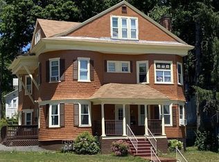 1296 Main St, Worcester, MA 01603
