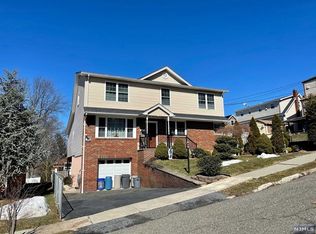 143 Krakow St, Garfield, NJ 07026