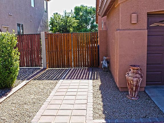 3rd image of 9815 E Lompoc Ave