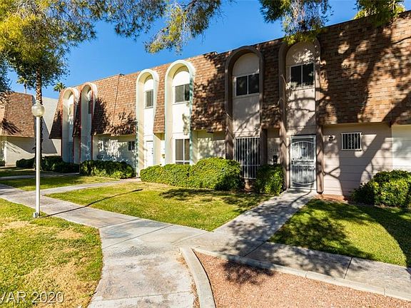 3rd image of 3449 Monte Carlo Dr