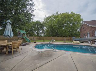 850 Newton Ln, Gallatin, TN 37066