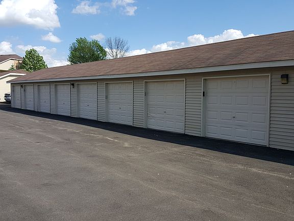 2nd image of 1584 W Crystal Rock Ct Unit 2A