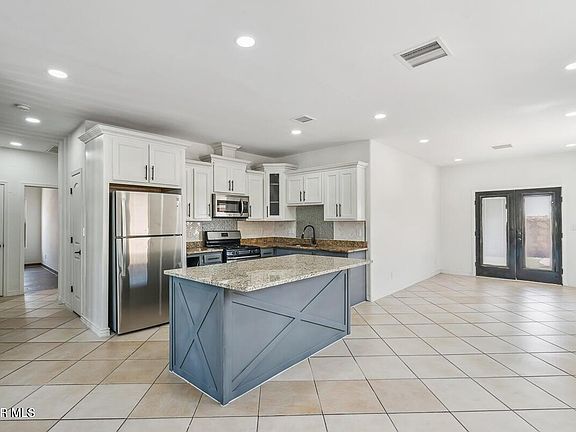 2nd image of 9720 La Morenita Cir