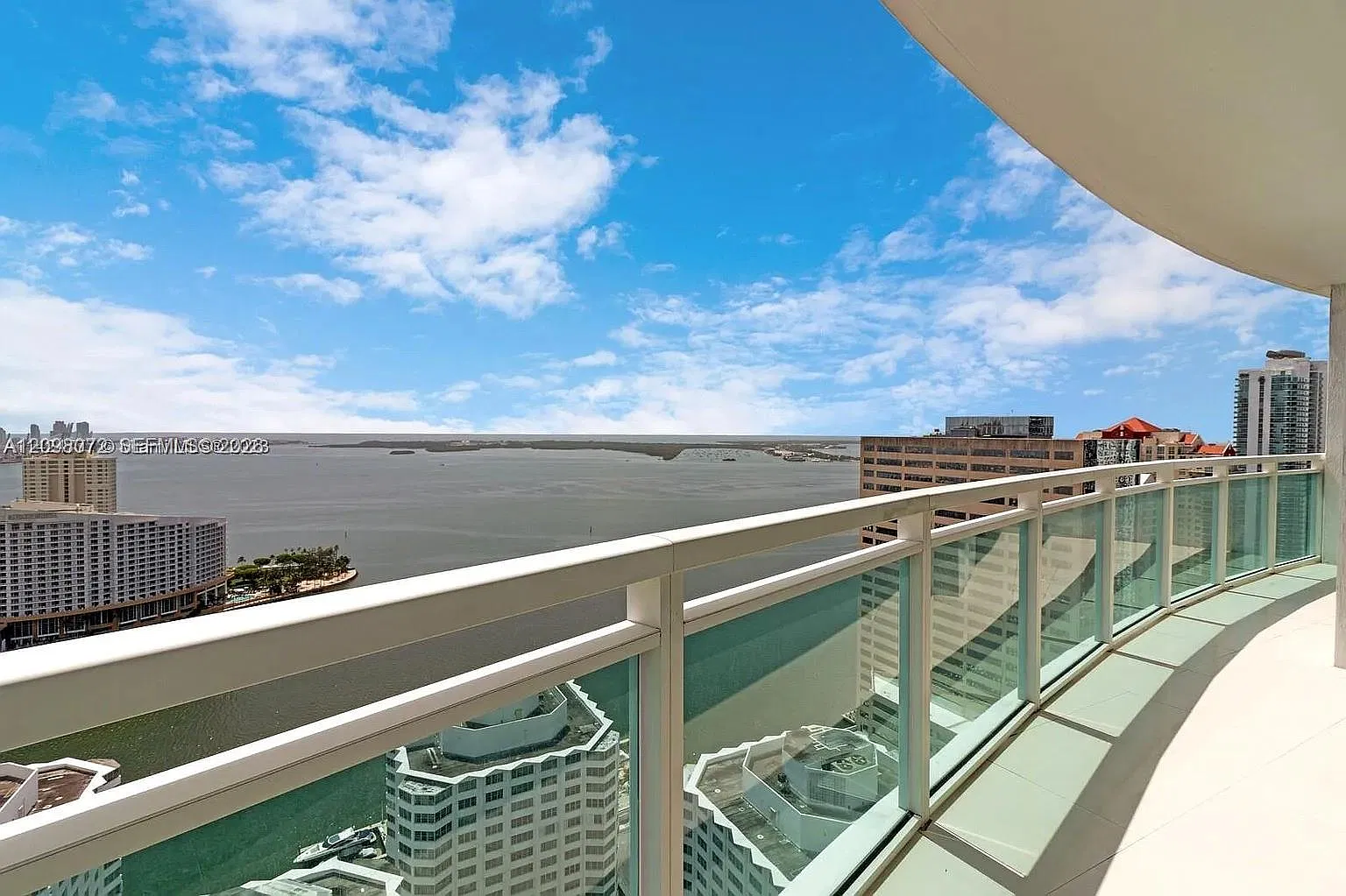 The Plaza 851 Brickell Co — Photo 1