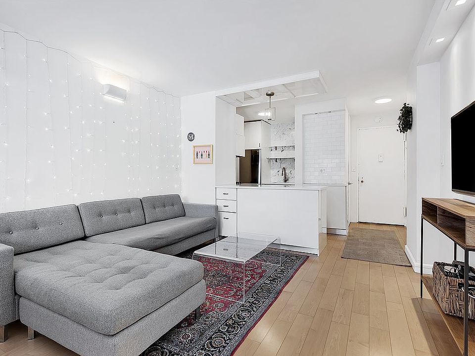 1st image of 430 W 34th St APT 11G