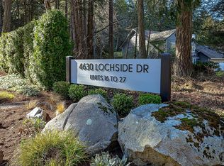 4630 Lochside Dr #20, Saanich, BC