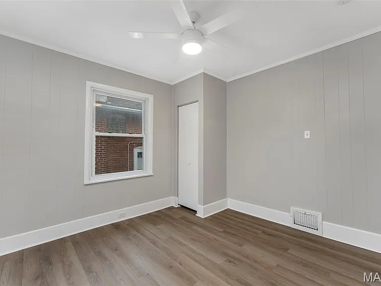3711 Oak Hill Ave — Photo 6