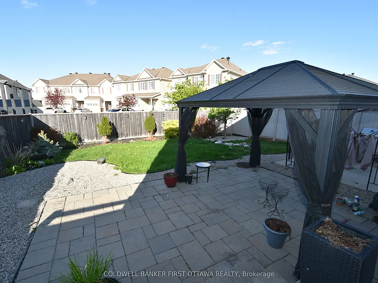 413 Blackleaf Dr — Photo 11