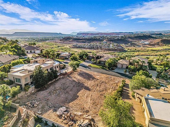3rd image of 2282 S Stone Cliff Dr #32