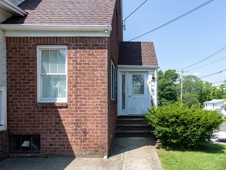 8B Myer Ln — Photo 21