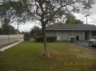 808 Azure Ct, Upland, CA 91786