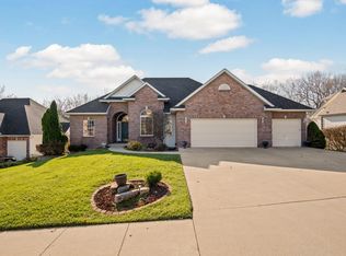 1804 Valley Vista Ct, Columbia, MO 65203