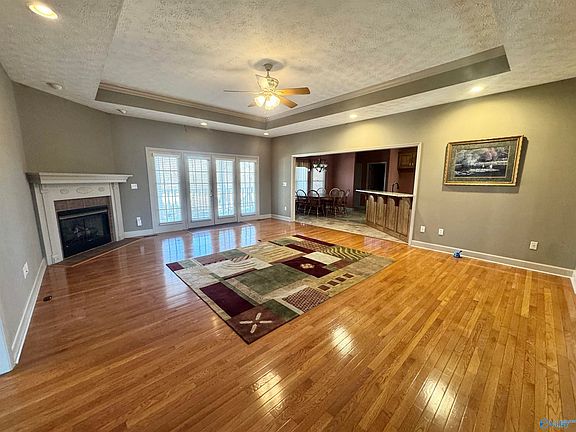 3rd image of 14170 Hunter Rd