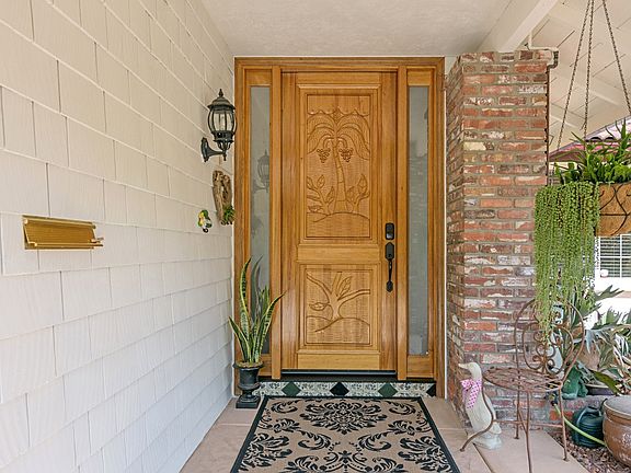 4th image of 12442 Pomerado Ct