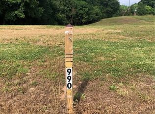 990 Laurel St NE, Valdese, NC 28690