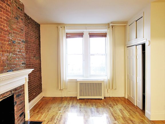 2nd image of 58 W 84th St APT Gf
