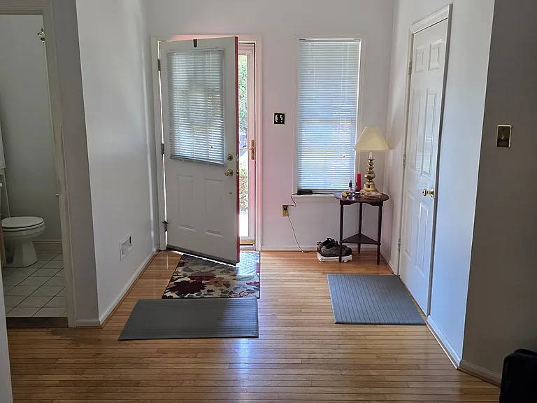 155 Woodstream Ct — Photo 8