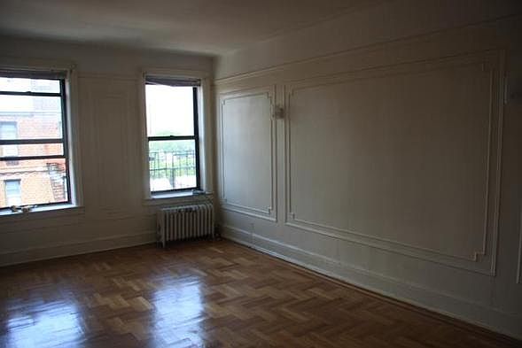 1st image of 2101 Westbury Ct APT 1D