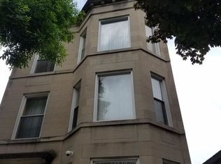 2931 S Emerald Ave, Chicago, IL 60616