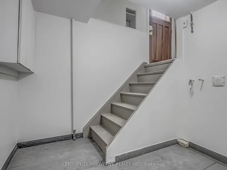 17 Tralee Ave #BASEMENT — Photo 6