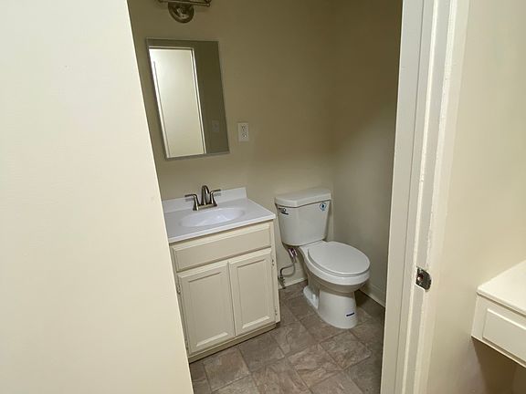 4th image of 3848 Nicolet Ave