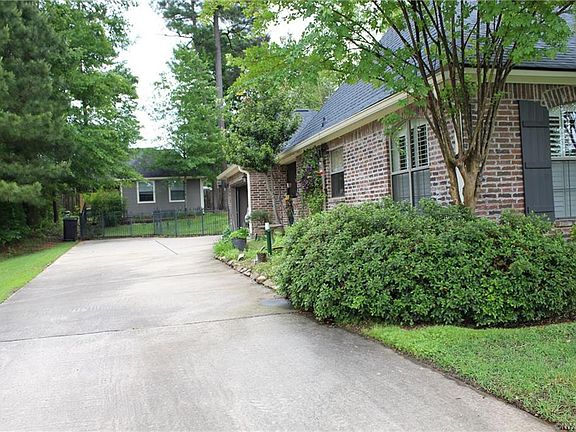 3rd image of 351 Dogwood South Ln