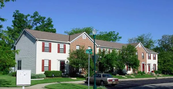 853 Crofton Pl