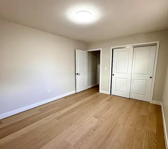 33 Gower St #1A — Photo 7