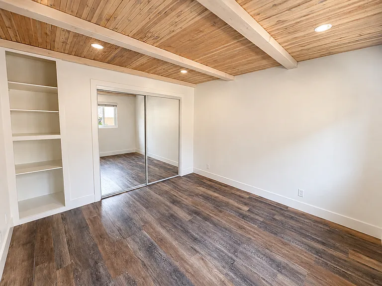 503 N Elena Ave #B — Photo 8