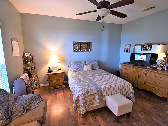 5th image of 256 Sailfish Dr