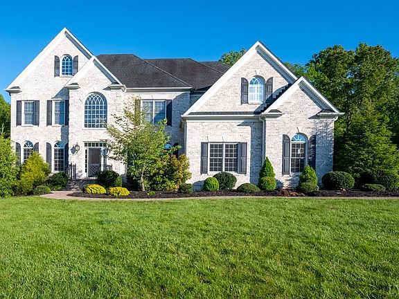 4th image of 142 Beacon Hill Pl Lot 33