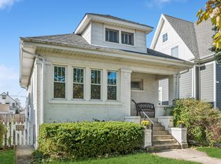 3712 N Sayre Ave, Chicago, IL 60634