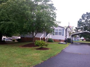 112 McKinley Dr, Inman, SC 29349