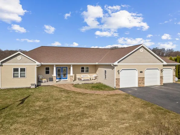 17531 Hemlock ROAD, Tomah, WI 54660