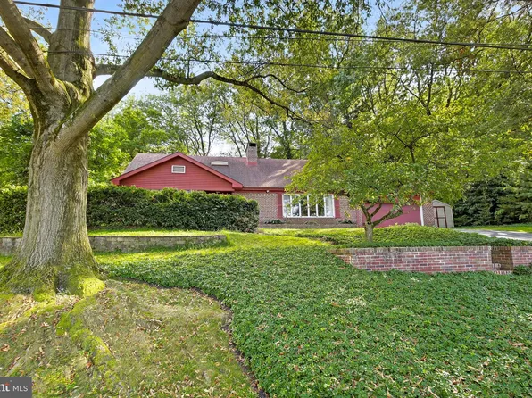 3100 Parker Dr, Lancaster, PA 17601