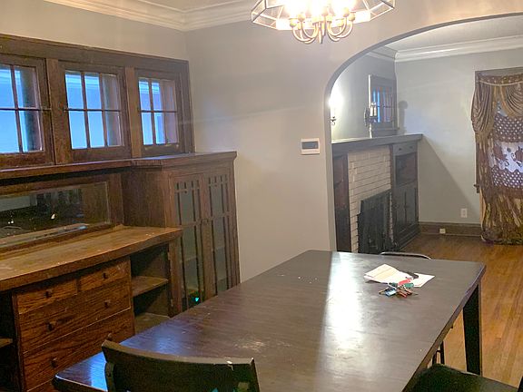 5th image of 2626 Newton Ave N #1