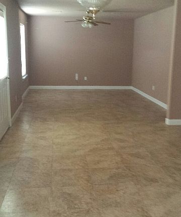 2nd image of 403 Auburn Dr