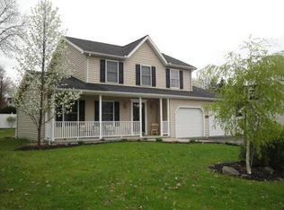 833 Anne Ln, Endicott, NY 13760